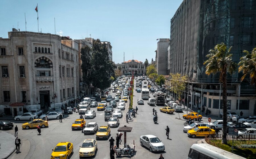 سوريا: ملايين العائدين يصطدمون بتحديات السكن والخدمات وفرص العمل